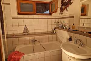 Einfamilienhaus mit Einliegerwohnung in sehr schöner Lage - sehr schön für Familien ! – Die vollständige Adresse der Immobilie erhältst du vom Anbieter., 64683 Einhausen – Vorschaubild 4