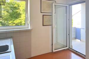 Attraktive 3-Zi.-Whg mit 2 Balkonen in Wiblingen – Die vollständige Adresse der Immobilie erhältst du vom Anbieter., 89079 Wiblingen, Ulm – Vorschaubild 3