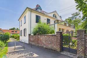 Wohnen mit Geschichte | Stilvoll und Exklusiv | einzigartige Traumwohnung im Herrenhaus – Die vollständige Adresse der Immobilie erhältst du vom Anbieter., 50997 Meschenich, Köln – Vorschaubild 13