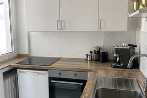 Helle möbilierte 1-Zimmerwohnung mit Balkon in Stadtmitte   – Oststraße 112, 40210 Düsseldorf – Vorschaubild 6