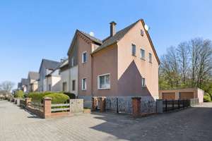 Viel Raum. Viel Grün. Viel Leben – Mehrgenerationenhaus in Top-Ruhelage – Die vollständige Adresse der Immobilie erhältst du vom Anbieter., 45356 Gerschede, Essen – Vorschaubild 1