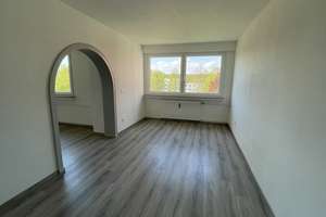 4-Zimmer-Wohnung in Alt-Wolfsburg (Erstbezug nach Sanierung mit Loggia und EBK) – Neue Reihe 12, 38448 Alt-Wolfsburg, Wolfsburg – Vorschaubild 18