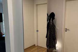Helle 2-Zimmer-Wohnung mit Terrasse, Tiefgarage & begehbarer Ankleide in Ulm-Eselsberg – Wilhelm-Geyer-Weg 1, 89075 Eselsberg, Ulm – Vorschaubild 1
