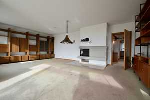 Ein Wohnhaus im Bauhaus-Stil mit vielfältigen Gestaltungsmöglichkeiten sucht neue Bewohner! – Wiesbaden – Vorschaubild 11
