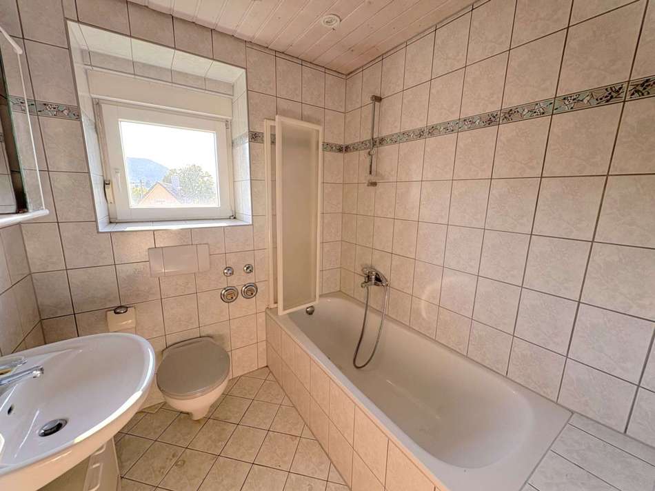 Badezimmer/WC EG