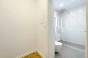 Neu renovierte, lichtdurchflutete 1-Zimmer-Wohnung mit West-Balkon in Top-Lage von Sendling-Westpark – München – Vorschaubild 6
