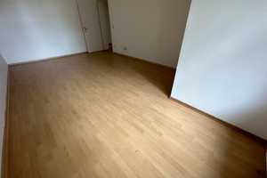 Frei ab 1.8.25 - Schlafräume zum Innenhof - WEST-Balkon - im 2. OG – Barbarossastraße 55, 9112 Chemnitz – Vorschaubild 7