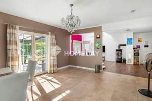 Property thumbnail 23