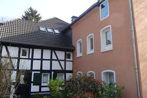 Die ehemalige "GIERATHER MÜHLE" mit drei exclusiven denkmalgeschützten Wohnungen sucht neuen Eigentü – Die vollständige Adresse der Immobilie erhältst du vom Anbieter., 51469 Gronau, Bergisch Gladbach – Vorschaubild 2