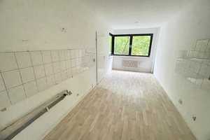 Kompakte 2-Zimmer-Wohnung mit Balkon – Ihr neues Zuhause wartet! – Nahariyastr. 39, 12309 Berlin – Vorschaubild 3