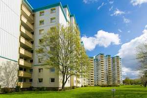 3-Zimmer-Wohnung im Mettenhof: ideal für die kleine Familie! – Osloring 43, 24109 Mettenhof, Kiel – Vorschaubild 2