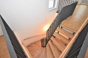 Auf 2 Ebenen - Maisonette mit Rooftop Terrasse – Václav-Havel-Platz 14, 53121 Bonn – Vorschaubild 3