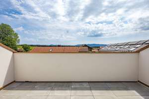 Bezugsfertig: Dachgeschosswohnung mit Alpenpanorama | KfW40 – Warngauer Straße 6a, 83666 Waakirchen – Vorschaubild 6
