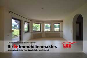 Familientraum mit Einliegerwohnung und großem Garten – Breisgau-Hochschwarzwald (Kreis) – Vorschaubild 10