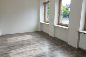 Helle und zentrale Wohnung, perfekte Lage 