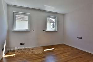 1 bis 2 Familienhaus mit 7 Zimmern, 4 Bädern und Garage – Die vollständige Adresse der Immobilie erhältst du vom Anbieter., 72766 Sondelfingen, Reutlingen – Vorschaubild 23