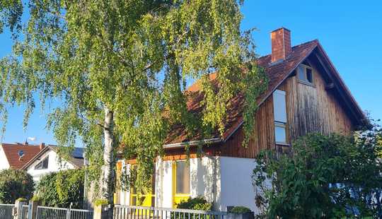 Bild von Großes schönes Haus in Dolgesheim
