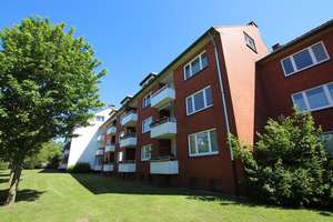 Gepflegte Etagenwohnung zur Miete mit Balkon in Hamburg - Wentzel Dr.