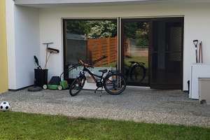 Viel Platz im Reihenmittelhaus mit neuer Wärmepumpe, Garage & Garten – großer Hobbyraum - von Privat – Hegelweg 11, 74357 Bönnigheim – Vorschaubild 2