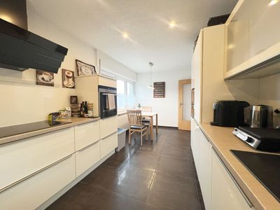 Vollständig renovierte 3-Raum-Wohnung mit Balkon und Einbauküche in Ettenheim
