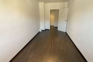 Gut geschnittene 2-Zimmer-Dachgeschosswohnung – Dallingerstraße 32, 90459 Galgenhof, Nürnberg – Vorschaubild 6