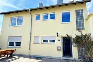 Solides Mehrfamilienhaus mit 3 Wohneinheiten in Altomünster – ruhige Lage & attraktive Perspektive – Dachau (Kreis) – Vorschaubild 1
