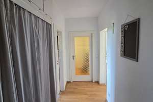 Zentrales, möbliertes Zimmer in 3er-WG (17 m²) – all inclusive, ab 01.08. bezugsfrei – Eutritzscher Straße 33, 4105 Zentrum-Nord, Leipzig – Vorschaubild 2