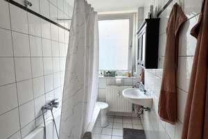 ++ Sichere Kapitalanlage: Vermietetes 1,5-Zimmer-Apartment im Zentrum von Düsseldorf ++ – Adersstraße 80, 40215 Friedrichstadt, Düsseldorf – Vorschaubild 3