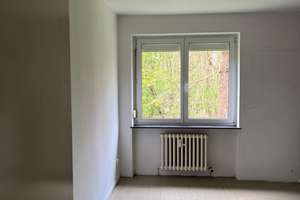 Schöne 3 Zimmerwohnung mit Balkon 1 OG – Köslinstraße 42, 38124 Heidberg-Melverode, Braunschweig – Vorschaubild 3