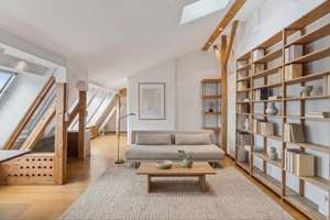 Großzügige, lichtdurchflutete Dachgeschosswohnung mit Süd-West-Dachterrasse und Alpenpanorama – Die vollständige Adresse der Immobilie erhältst du vom Anbieter., 81539 Obergiesing, München – Vorschaubild 4