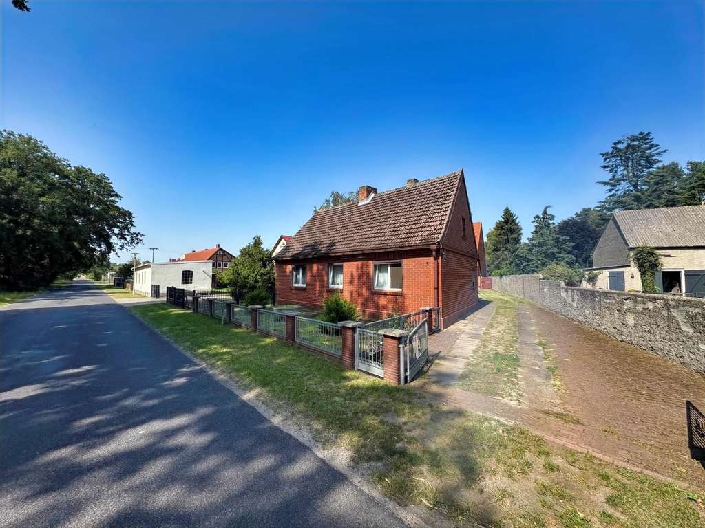 Immobilie in Legde/Quitzöbel - Wohnen auf dem Land mit viel Platz

 - Bild 2