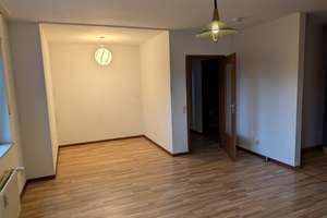 Wohnen mit Charakter: Kompakte 1,5-Zimmer-Wohnung in zentraler Lage in Oberhausen – 46047 Marienkirche, Oberhausen – Vorschaubild 3