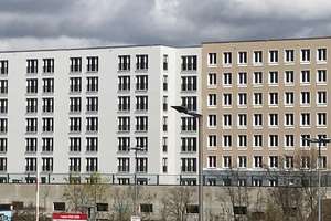 Property thumbnail 7