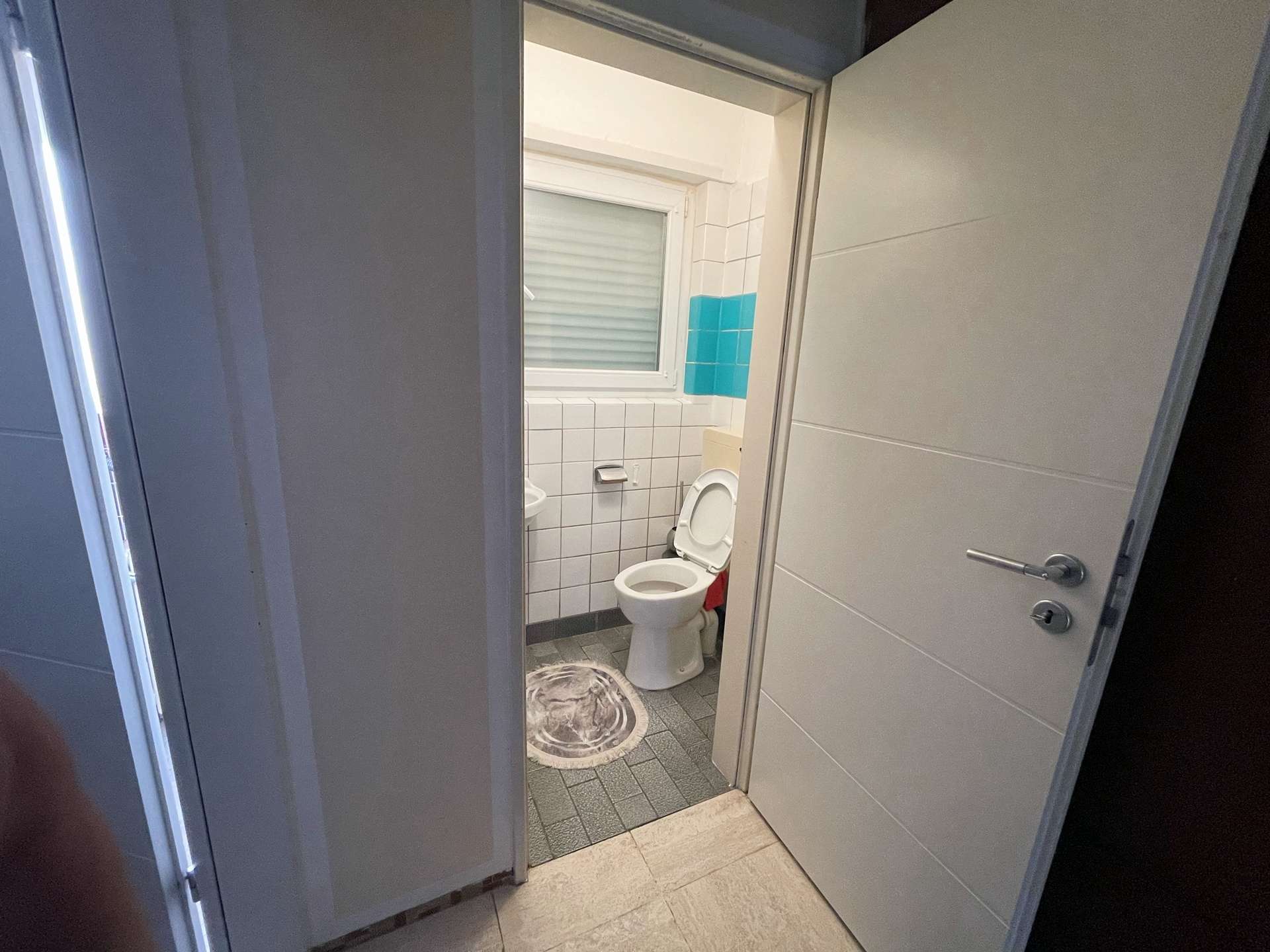 Immobilie in Lollar - ANGEBOT! Sehr schönes Einfamilienhaus mit Panaromablick, Parterre-Wohnung und Lagerfläche in Lollar - Bild 31