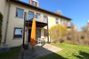Bezugsfreies Haus mit 250 m² Wohn- und Nutzfläche, 5-7 Zi., Vollkeller, Hobbyraum, Garage und Garten