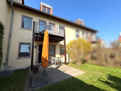 Bezugsfreies Haus mit 250 m² Wohn- und Nutzfläche, 5-7 Zi., Vollkeller, Hobbyraum, Garage und Garten