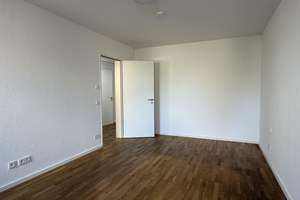 Wohnen in der Innenstadt!  
Großzügige 3-ZKB-Wohnung mit Loggia  – Die vollständige Adresse der Immobilie erhältst du vom Anbieter., 33602 Mitte, Bielefeld – Vorschaubild 11