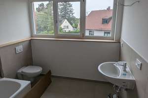 Neu Entstandene DG Wohnung in Obermenzing mit EBK – Die vollständige Adresse der Immobilie erhältst du vom Anbieter., 81247 Obermenzing, München – Vorschaubild 8
