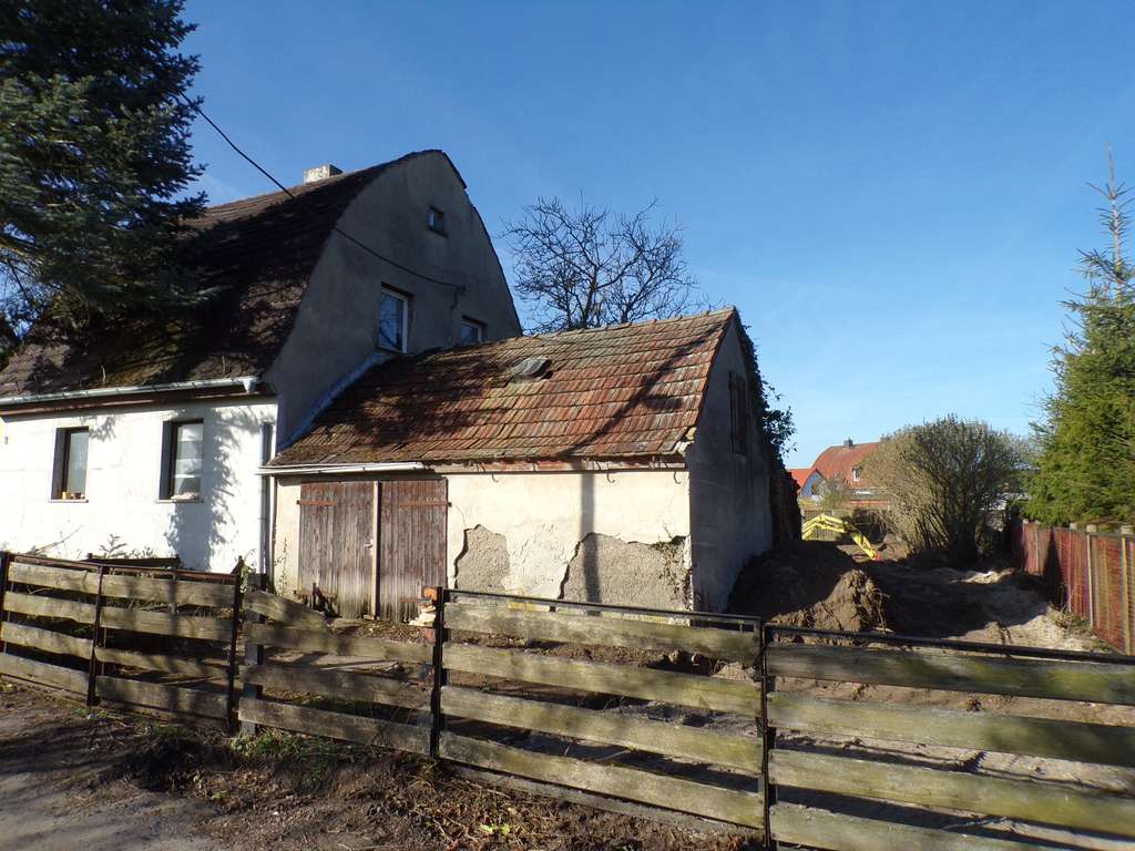 Immobilie in Magdeburg - Ruhig Wohnen am Rand von Magdeburg ! EFH mit Potential - Bild 1