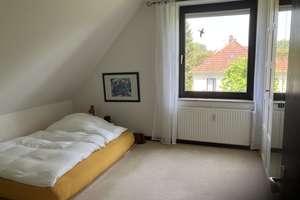 Attraktive, sonnige 2-Zimmer-Wohnung mit ausgebautem Dachgeschoss in Schwachhausen – Die vollständige Adresse der Immobilie erhältst du vom Anbieter., 28211 Gete, Bremen – Vorschaubild 9