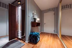 WIN WIN - Möblierte 3-Zimmer Wohnung in direkter Wasserlage im Medienhafen! – Speditionstraße 8, 40221 Hafen, Düsseldorf – Vorschaubild 4