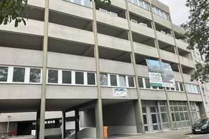 Ansprechende Wohnanlage im Nürnberg Nord: 60 stilvolle Neubau-ETW und 10 Büroeinheiten in Stadtlage! – Merianstr. 32 + 32a, 90409 Schleifweg, Nürnberg – Vorschaubild 8