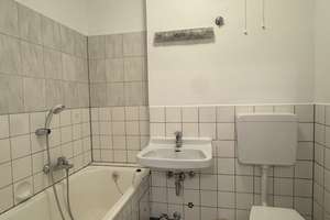 3 Zimmer Wohnung in begehrter Lage mit Balkon – Hünefeldstraße 97, 42285 Barmen, Wuppertal – Vorschaubild 11