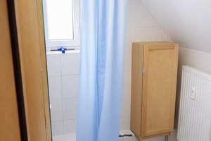 **KRIEGSHABER** Gepflegtes Mehrfamilienhaus mit 6 Wohneinheiten unweit der Uniklinik – Untere- Osterfeld- Straße 76, 86156 Kriegshaber, Augsburg – Vorschaubild 29