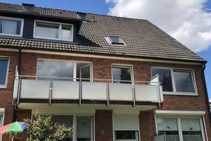 Kompaktes 2-Zimmer-Apartment: Wohnen im Hamburger Stadtteil Sasel – Saseler Chaussee 197 b, 22393 Sasel, Hamburg – Vorschaubild 2