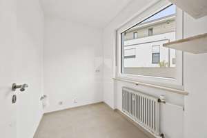 Modernisiert & bezugsfrei: 1-Zimmer-Wohnung mit Balkon in Solln! – Die vollständige Adresse der Immobilie erhältst du vom Anbieter., 81479 Thalkirchen, München – Vorschaubild 6