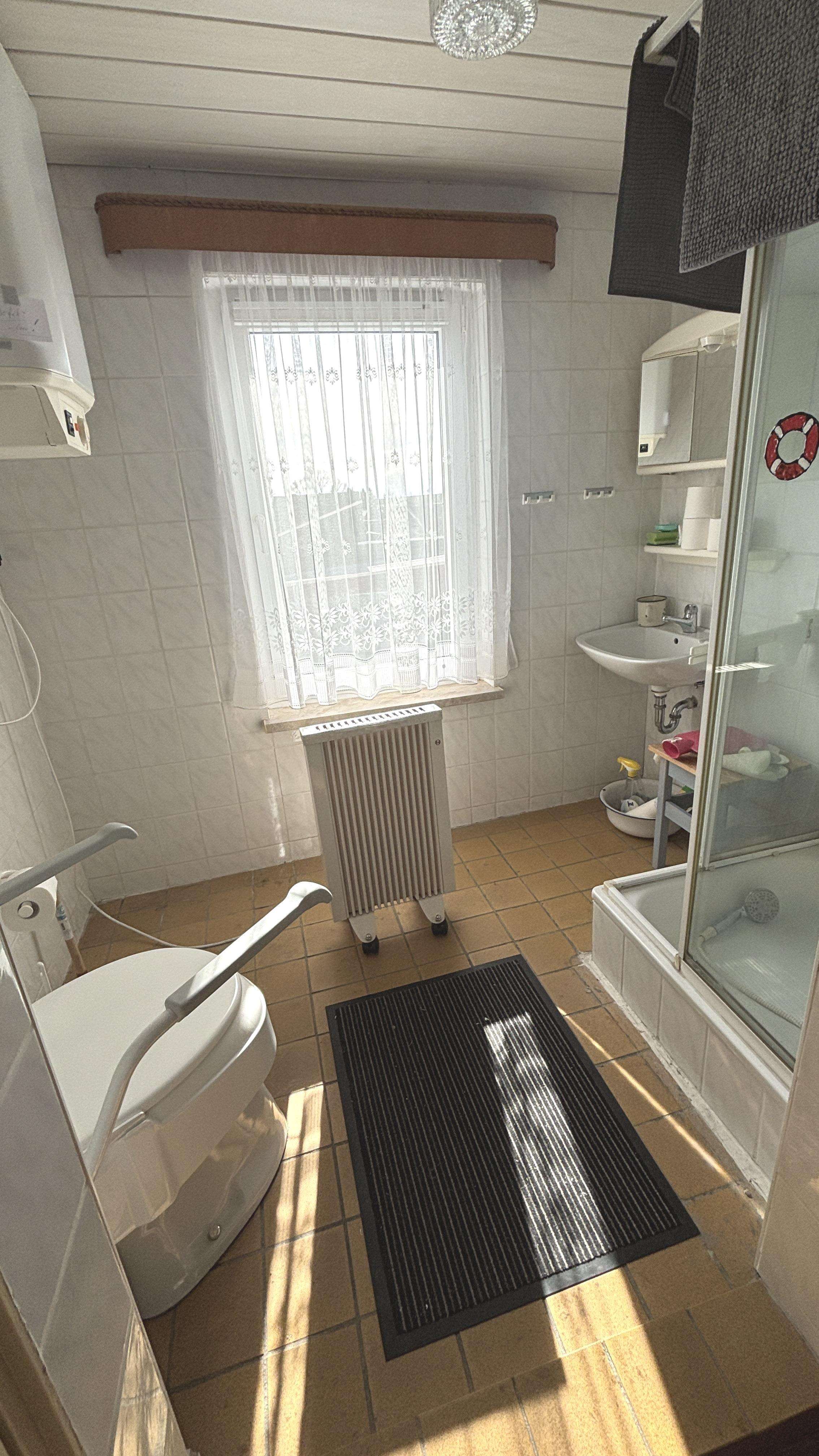 Immobilie in Harzgerode - Viel Platz im Haus- Gemütlichkeit im Hof - Bild 10