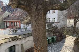 Stilvoll & exklusiv: Großzügige 5-Zimmer- Duplexwohnung mit 254 m², Balkon und Garage in Bestlage – Die vollständige Adresse der Immobilie erhältst du vom Anbieter., 86150 Lechviertel, östl. Ulrichsviertel, Augsburg – Vorschaubild 30