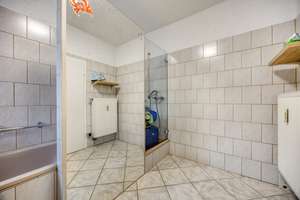 freistehendes Zweigenerationshaus mit Potenzial zum 3 Familienhaus mit ca. 263 qm – Die vollständige Adresse der Immobilie erhältst du vom Anbieter., 42653 Gräfrath, Solingen – Vorschaubild 38