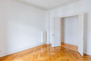 Renovierte 2-Zimmer-Wohnung + Küche im Nordend – Die vollständige Adresse der Immobilie erhältst du vom Anbieter., 60316 Nordend-Ost, Frankfurt am Main – Vorschaubild 9